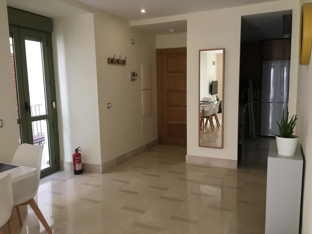 1E Azofaifo St Apartment Seville Ngoại thất bức ảnh