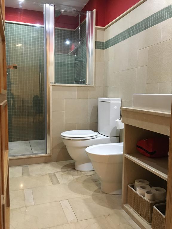 1E Azofaifo St Apartment Seville Ngoại thất bức ảnh