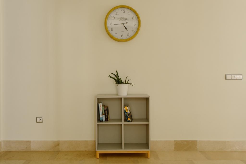 1E Azofaifo St Apartment Seville Ngoại thất bức ảnh